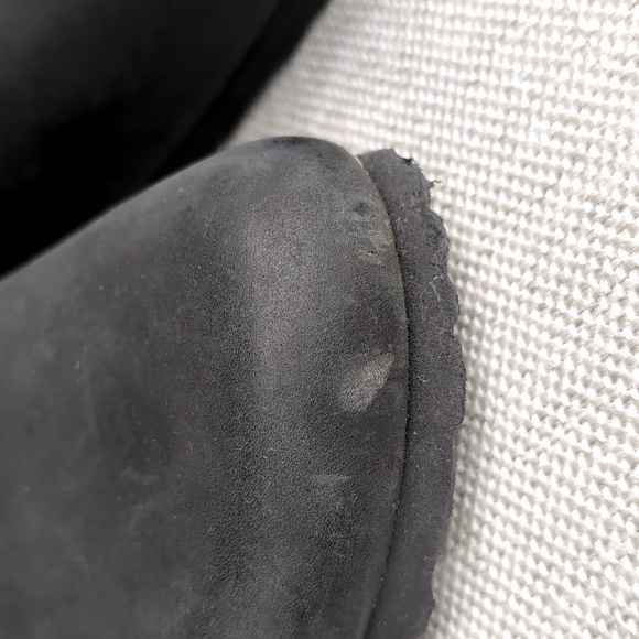 Birkenstock Boston Oil Leather Clogs - Picture 15 of 16